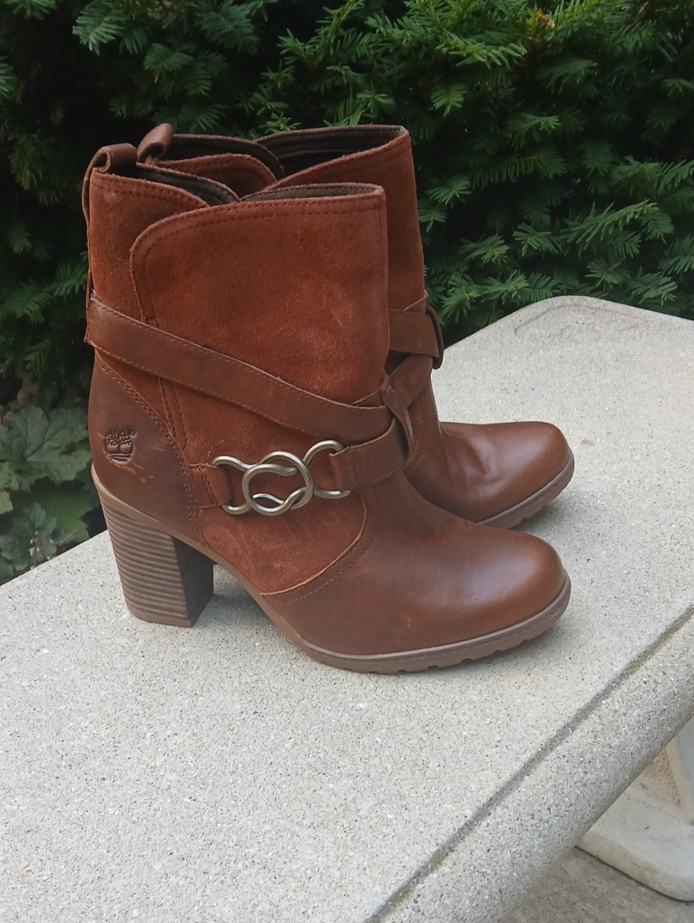 Timberland Women's Dennett Leather Ankle Boots. Sz 7